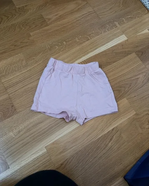 Mywear vaaleanpunaiset shortsit 62