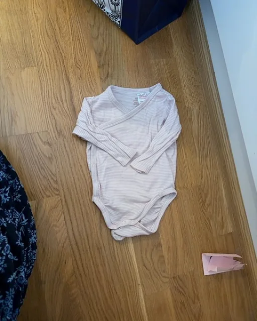H&M raidallinen body 62