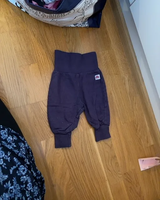 Lindex violetit housut 50