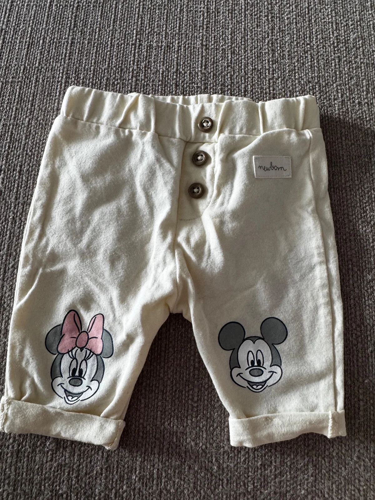 Sinsay koko 56. Lasten Mickey/Minnie-collegehousut