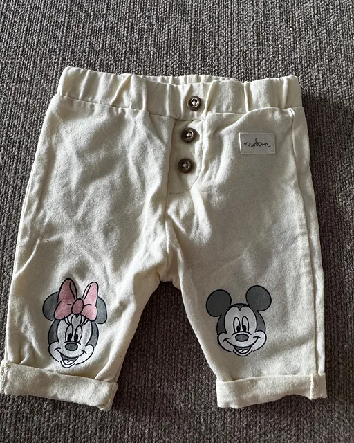 Sinsay koko 56. Lasten Mickey/Minnie-collegehousut