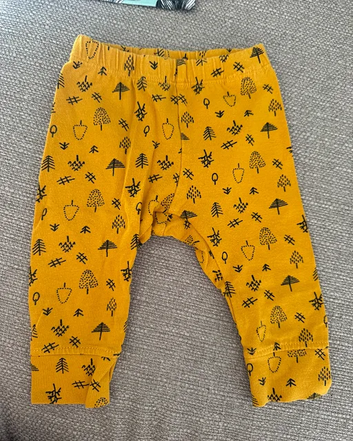 Sinapin keltaiset vauvan legginsit, Name It 62