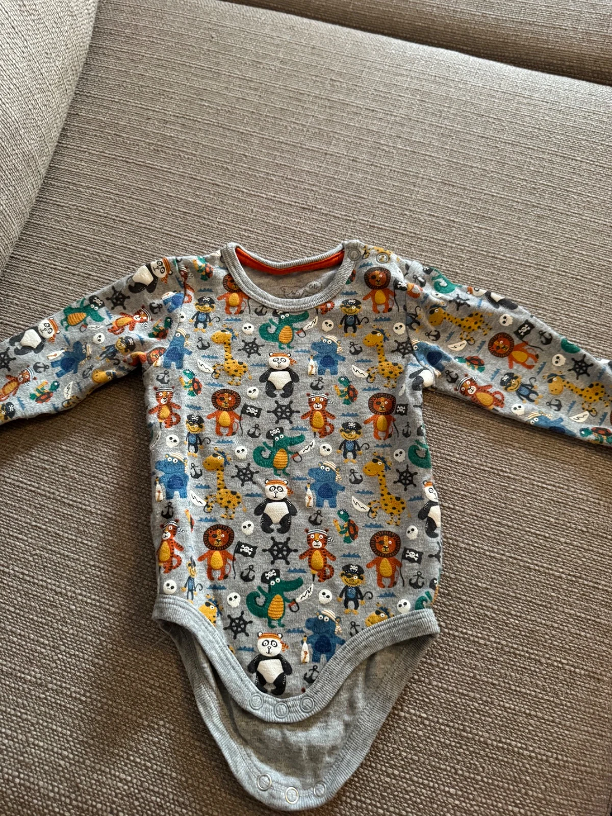 Lasten pitkähiha body, koko 68, Petite Mini