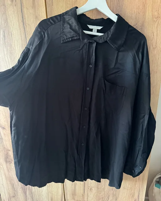 Musta napillinen naisten paita, H&M XL