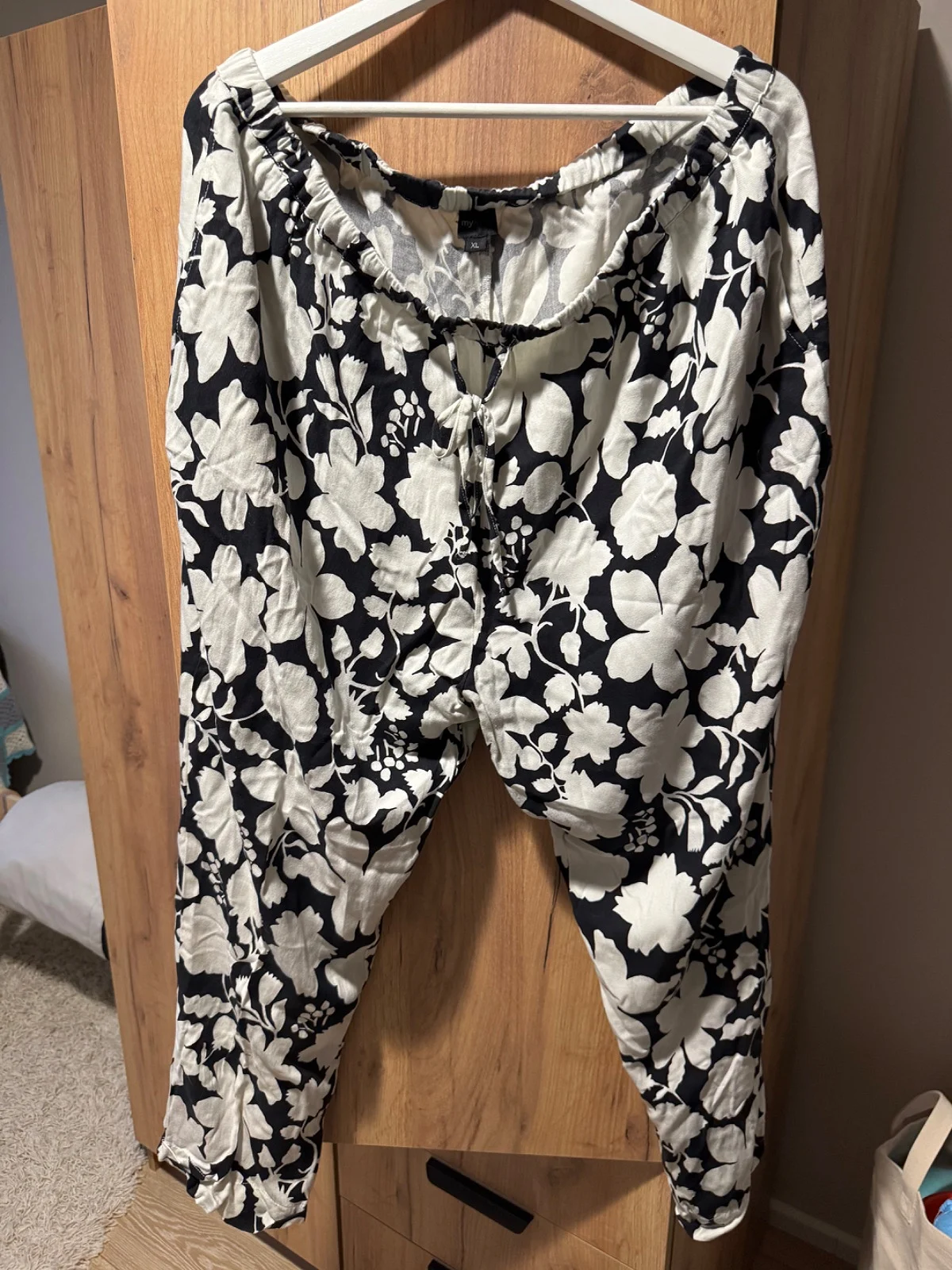 Mustavalkoiset kuviolliset housut, Mywear XL
