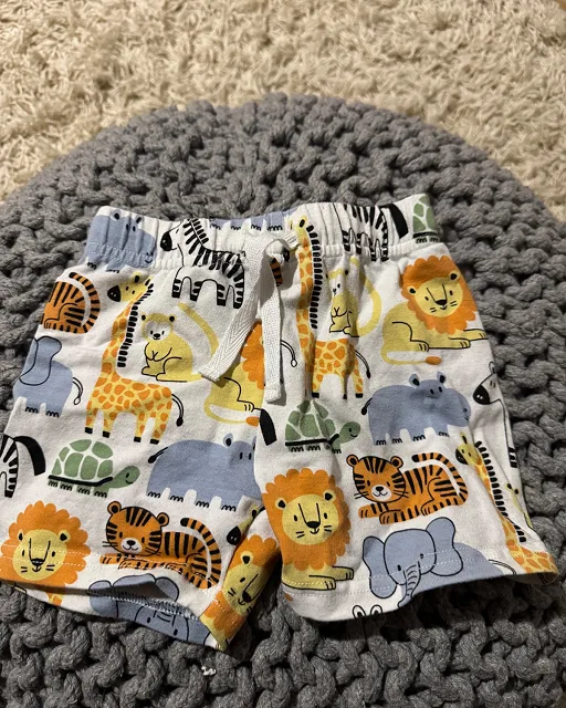 Vauva eläinkuosiset shortsit, uusi, 62